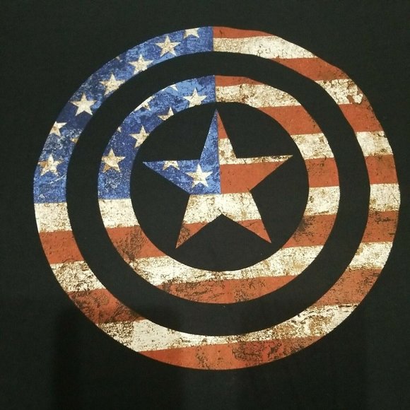Official Marvel Avengers Captain America, American Flag Shield Shirt Sz XL Black - Picture 2 of 4